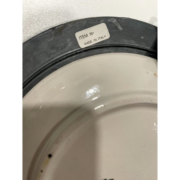 Vintage Handgemalt Hand Painted Ceramic w/ Pewter Rimmed Wall Plate - Picture 4 of 5